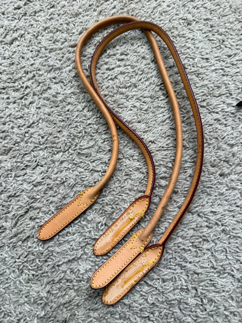 Louis Vuitton handles H38